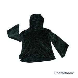 Gilligan and O’Malley dark green hooded sweater, XS
